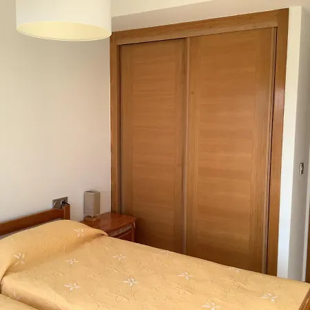 Apartamento con vistas a la Ría y cerca de playa. Cangas do Morrazo