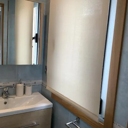 Apartamento con vistas a la Ría y cerca de playa.