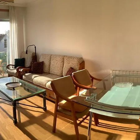 Apartamento Con Vistas A La Ria Y Cerca De Playa.