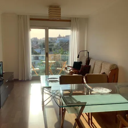 Apartamento Con Vistas A La Ria Y Cerca De Playa. *